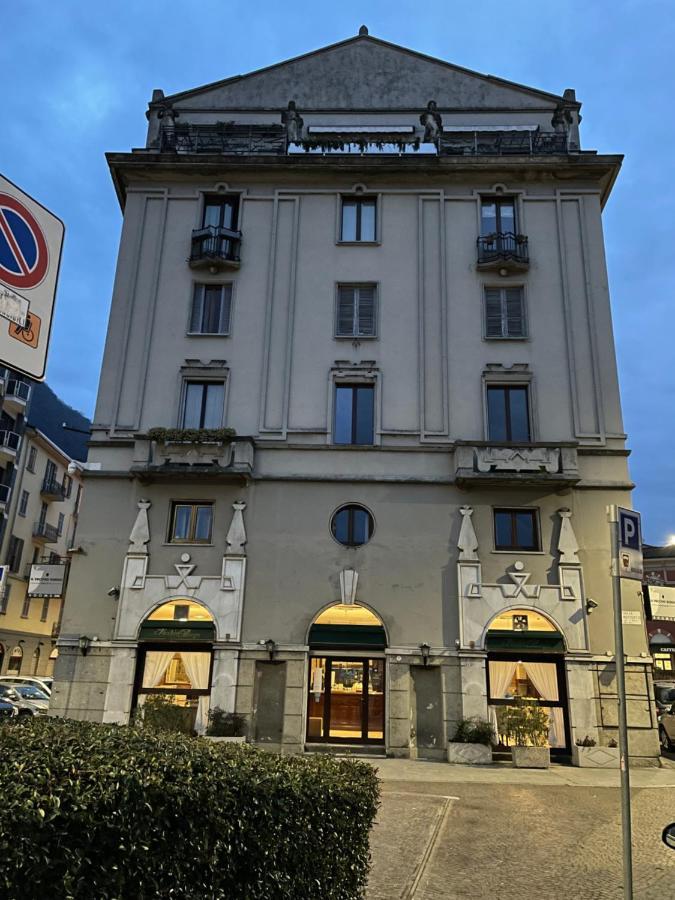 Il Vecchio Borgo Relais Hotel Como Luaran gambar