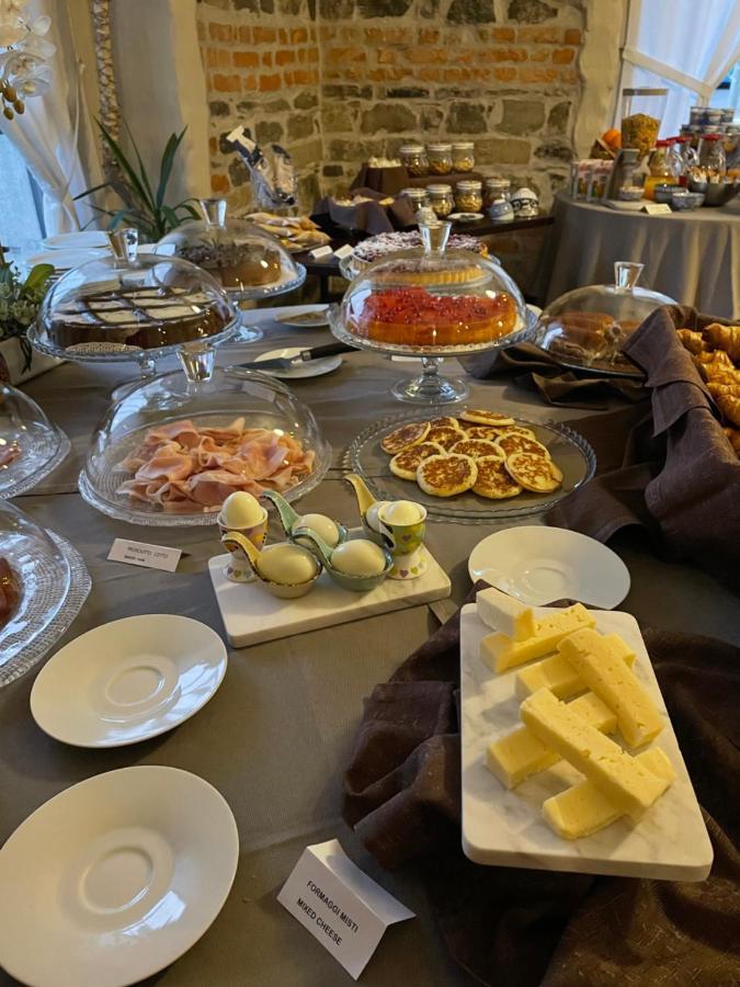 Il Vecchio Borgo Relais Hotel Como Luaran gambar