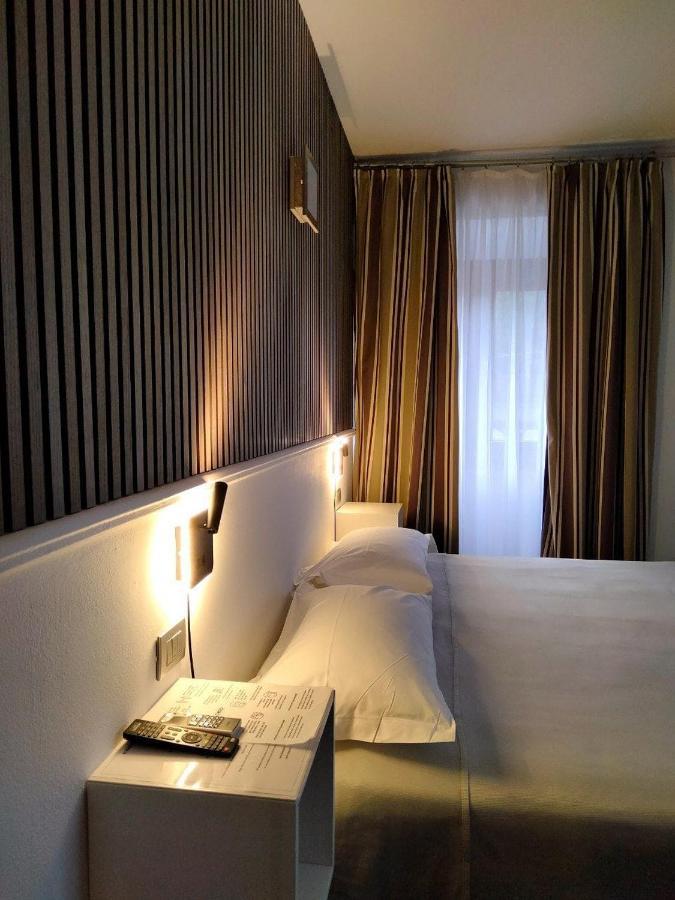 Il Vecchio Borgo Relais Hotel Como Luaran gambar