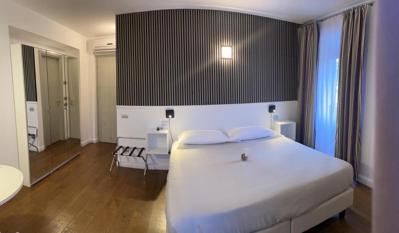 Il Vecchio Borgo Relais Hotel Como Luaran gambar
