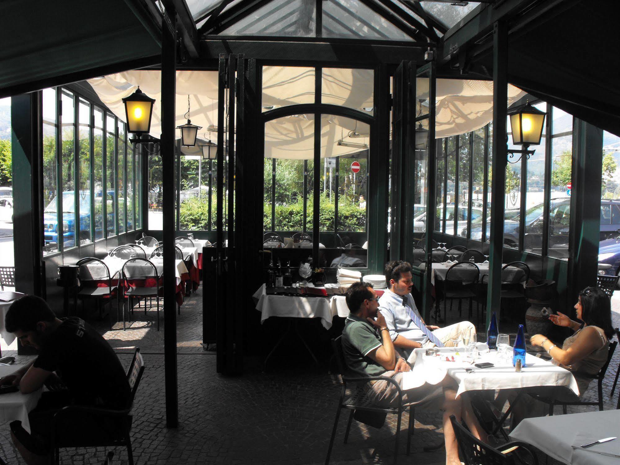 Il Vecchio Borgo Relais Hotel Como Luaran gambar